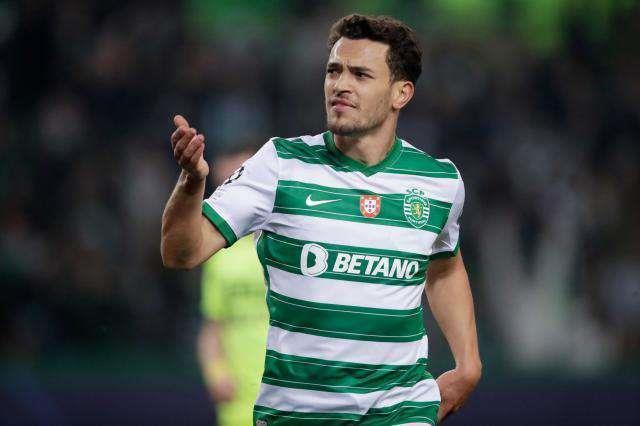 葡媒：维拉将与国米竞争葡体边锋贡萨尔维斯，葡体要