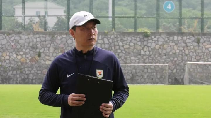 山东U21主帅于远伟：去年征战亚冠的经历很难得