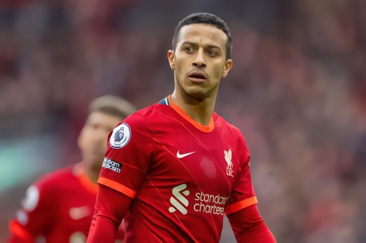 每体：巴萨有意引进蒂亚戈，利物浦愿听取报价