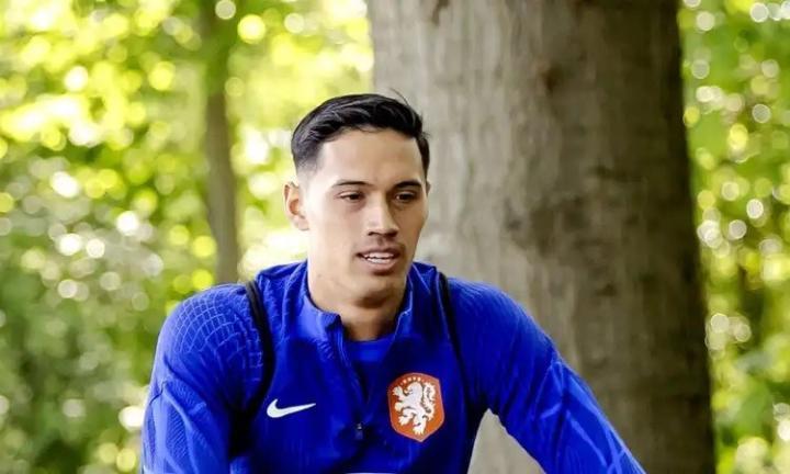 隆戈：米兰想砍价签下赖因德斯，转会中间人提供帮助