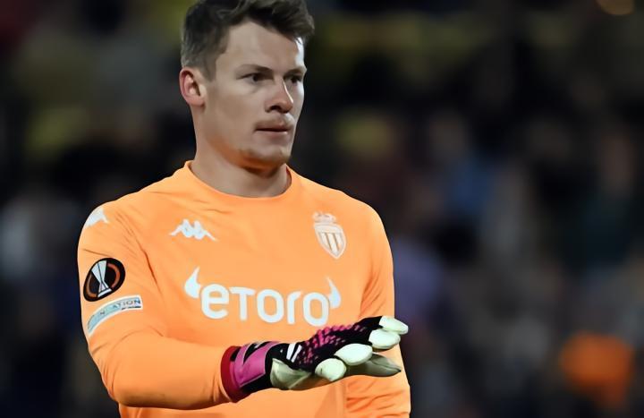 图片报：拜仁门将努贝尔可能加盟斯图加特或利兹联