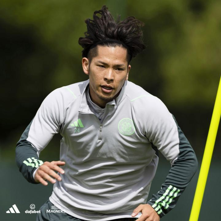 官方：凯尔特人买断26岁日本后卫岩田智辉