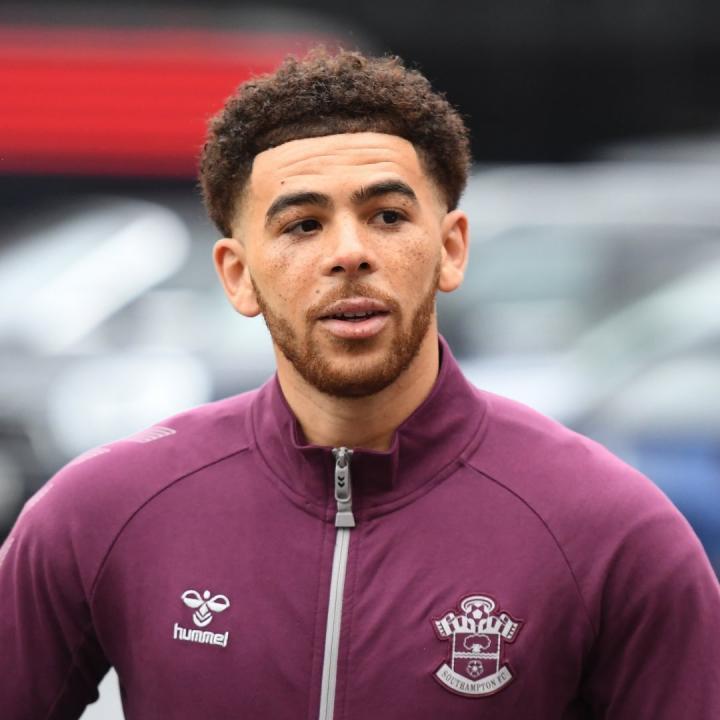 英媒：加入争夺，富勒姆和水晶宫也想要切-亚当斯