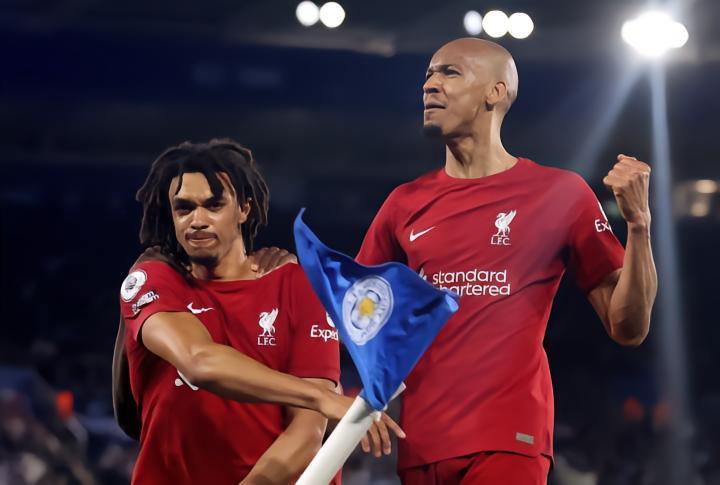 记者：利物浦已批准法比尼奥接受吉达联合体检