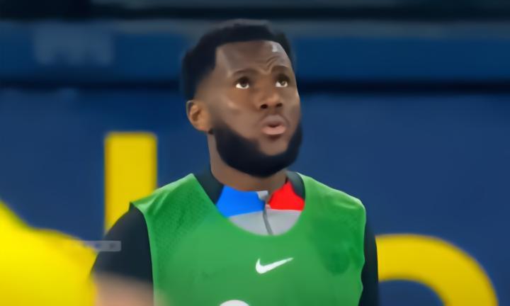 记者：尤文体育总监坚持追逐凯西，双方很快直接接触