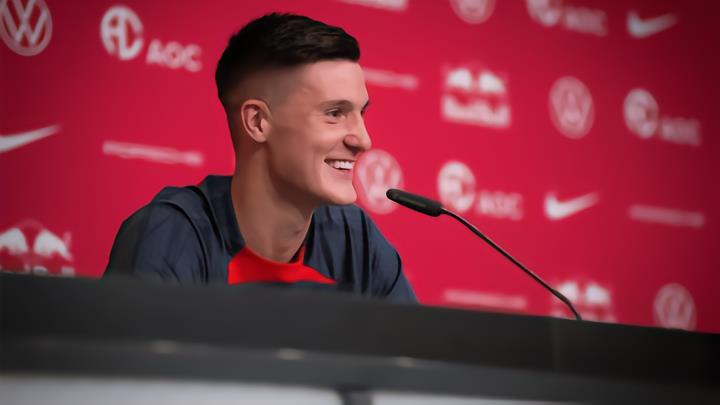 舍什科：想帮助球队赢得更多胜利和冠军；坎普尔帮助我很多