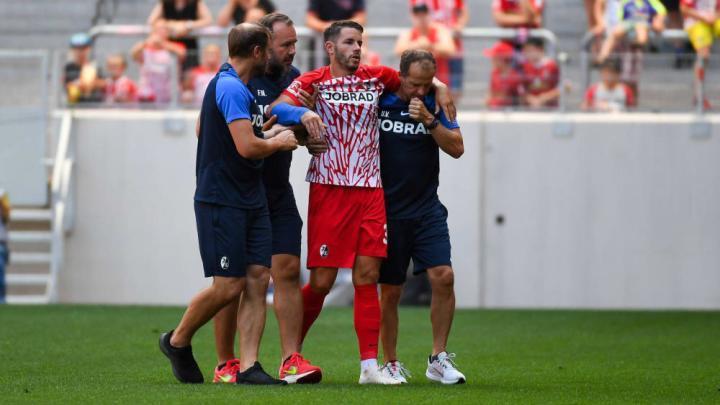 弗赖堡季前首场热身赛便遭遇重大打击：队长京特尔(