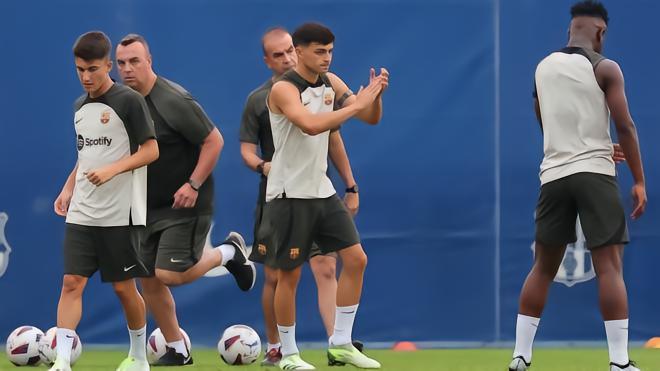 每体：巴萨更衣室有人将佩德里视为新赛季队长候选之一