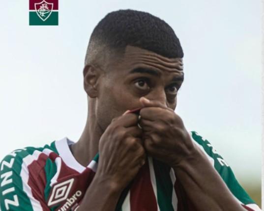 巴媒：弗鲁米嫩塞不会对阿兰离队设置阻碍，甚至放弃要违约金