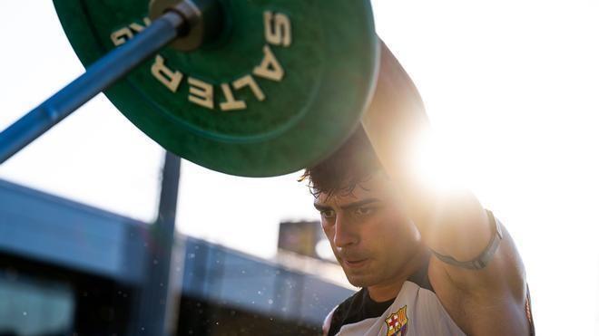 每体：佩德里在巴萨的体重增长了7公斤，稳定在67公斤