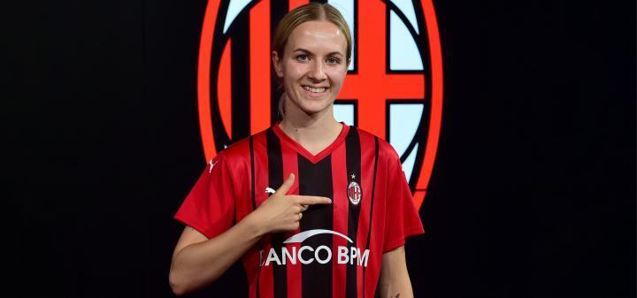 官方：丹麦女足用萨拉-思里格替换受伤的索菲耶-容格