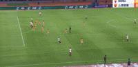 半场：海港1-1深圳，王燊超头槌，张源点球扳平，张琳芃送点