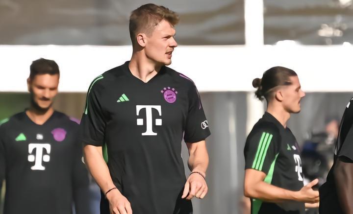 图片报：拜仁对努贝尔总是逃避竞争感到不满