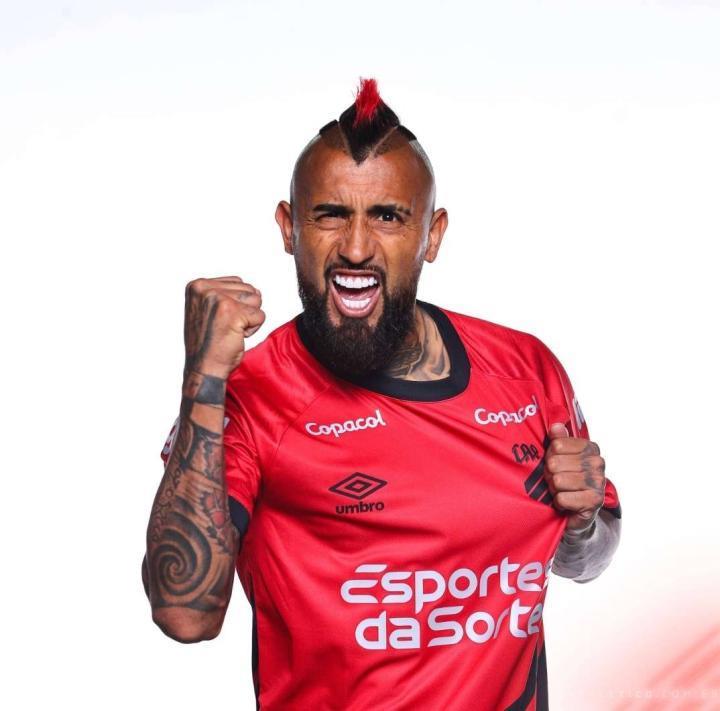 比达尔：桑保利是个失败者，不和他共事让我很开心