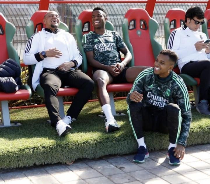 卡洛斯：不相信安切洛蒂会同时跟巴西签约；巴西队不需外国人