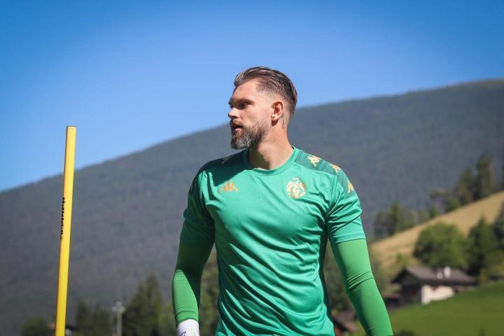 意媒：斯佩齐亚要价过高，德龙戈夫斯基不排除留队