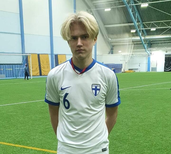 7月16日在芬乙B组爵士FC2-1战胜格力夫克的