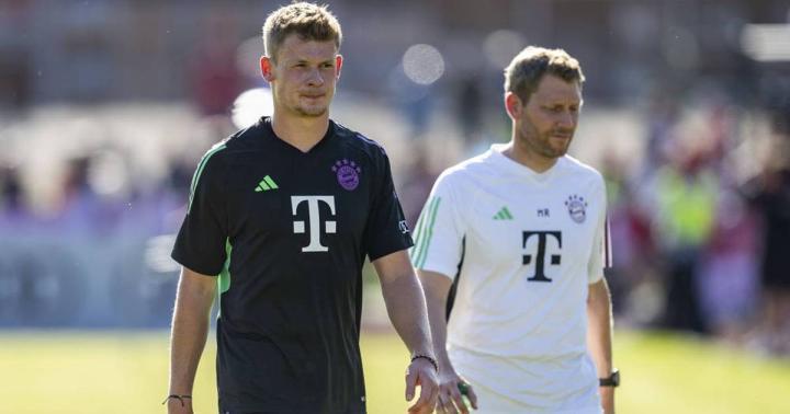 记者：努贝尔想尽快离开拜仁，他认为队内1号门将竞争不公平