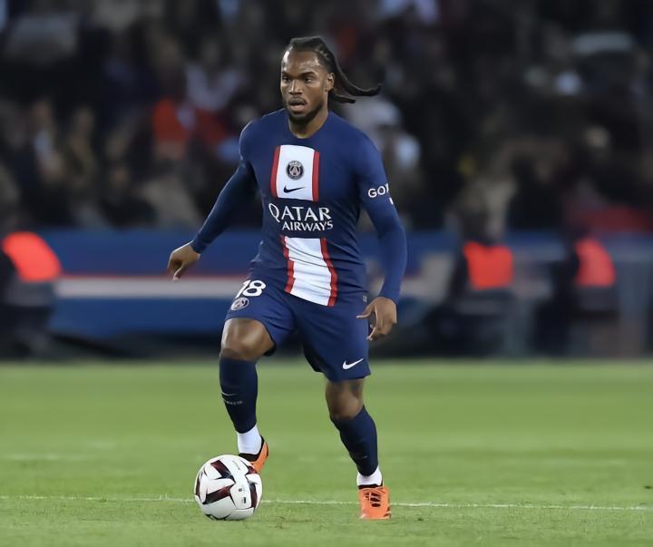 迪马济奥：罗马想要租借雷纳托-桑切斯，已经与巴黎进行接触