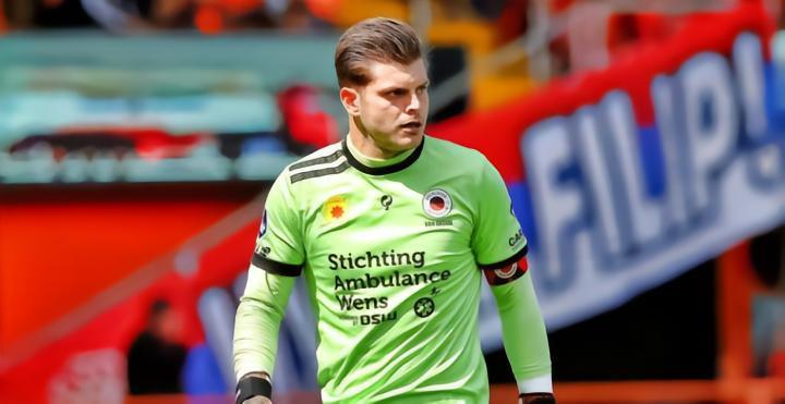 SBV精英门将范加塞尔：不排除前往顶级俱乐部或出国的可能