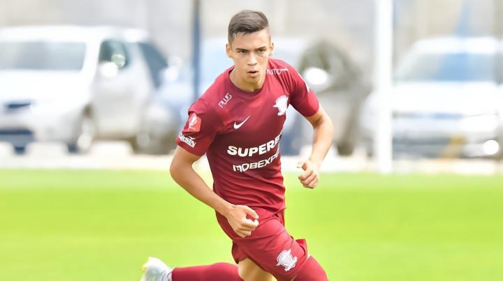 阿森纳小将卡尔扬完成罗甲的租借首秀