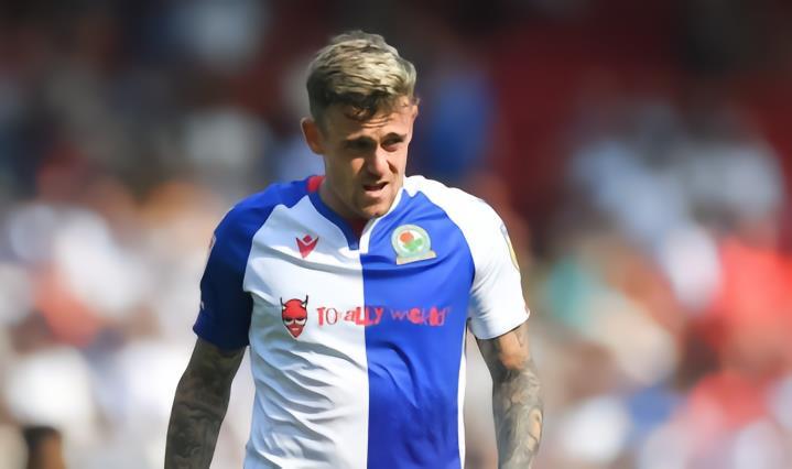 斯莫迪奇 : 树立榜样，目标是成为布莱克本的领导者