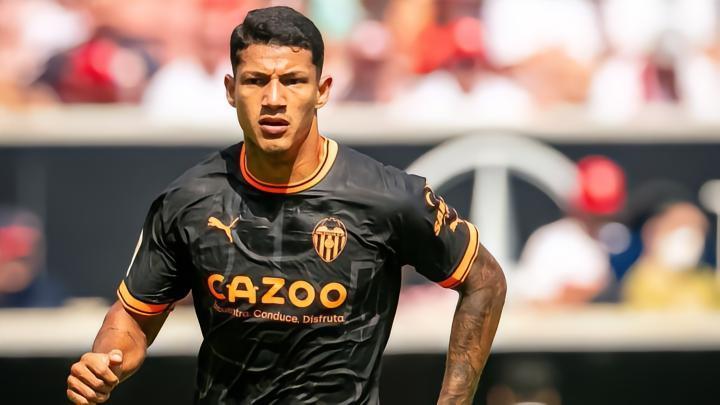 阿拉维斯提高报价，2.5M收购马克斯-安德烈50%所有权