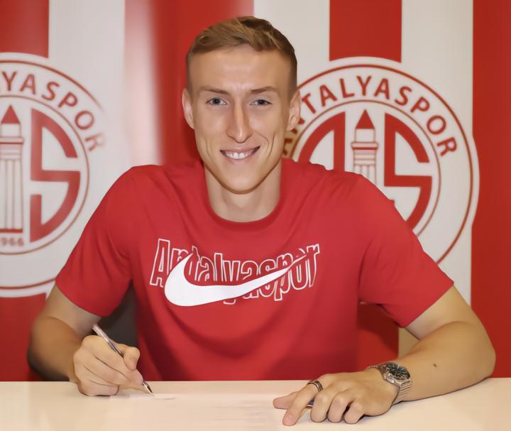 官方：朗斯前锋布克萨租借加盟安塔利亚体育