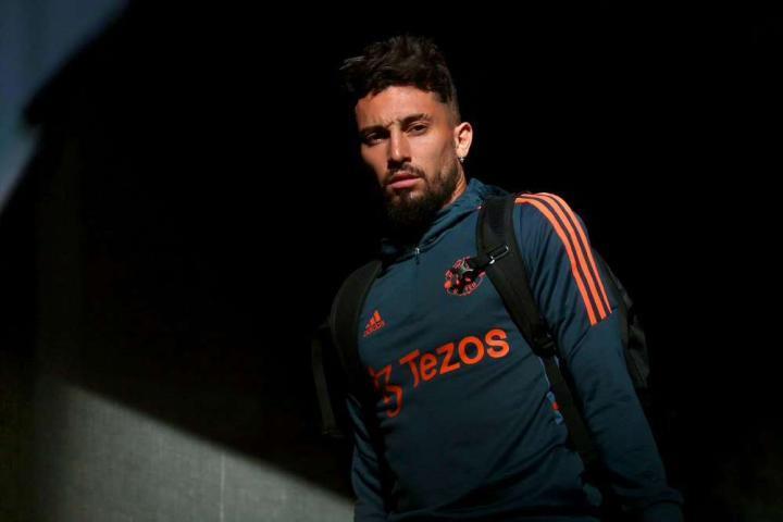 你相信谁？罗马诺：利雅得胜利即将签下特莱斯；沙特