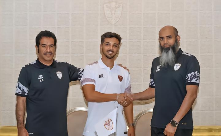 官方：葡萄牙体育攻击手罗希尼亚租借至卡塔尔球队马希亚