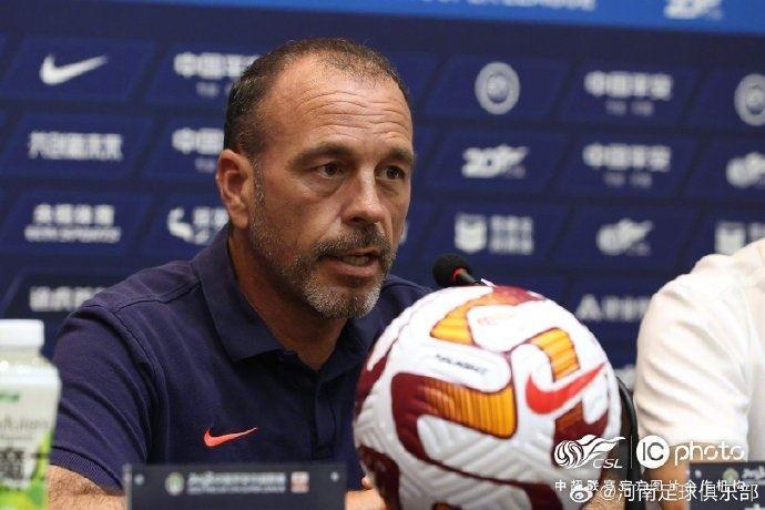 萨尔科：把压力转化为动力 尽快带队走出困境