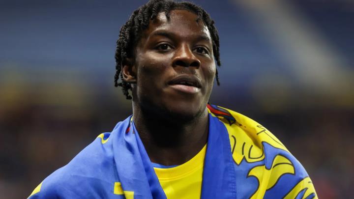 索肖队一直有重大的财务问题，因此需要对球队进行贱