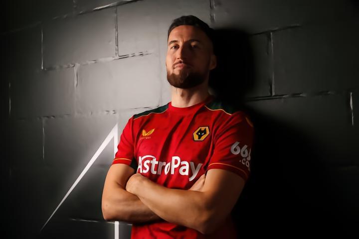 官宣：马特-多尔蒂回归狼队