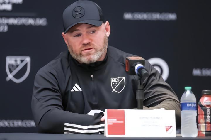 鲁尼：我的工作人员被苹果公司员工赶出座位，这非常令人失望