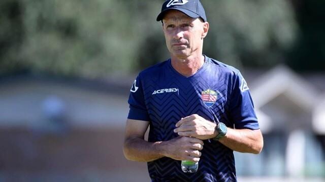 卢梅扎内主教练采访