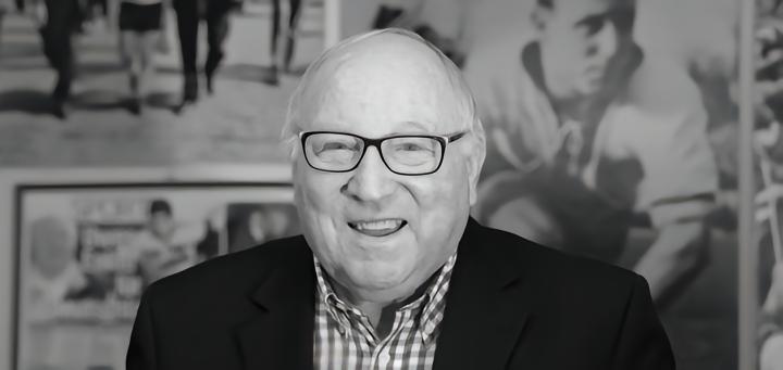 乌韦-席勒：传奇从未远去