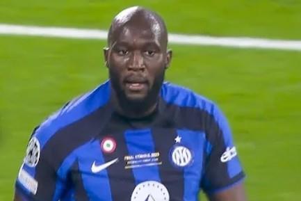 米体：卢卡库失联前给国米发训练照，同时又与米兰和尤文联系