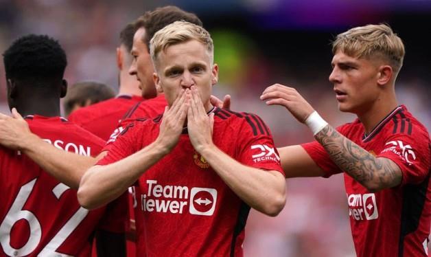 范德贝克：我的康复过程真的很艰难；奥纳纳会很快适应曼联的