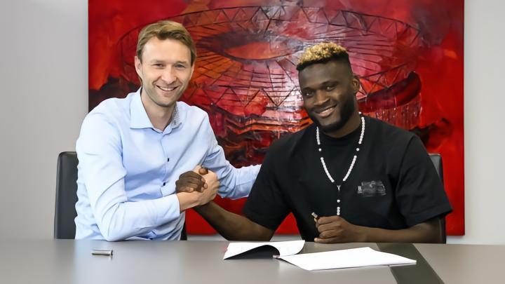 官方：圣吉罗斯联合前锋博尼费斯加盟勒沃库森