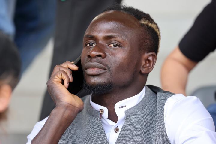 记者：索默和马内将随拜仁前往日本；沃克转会将在日本进行