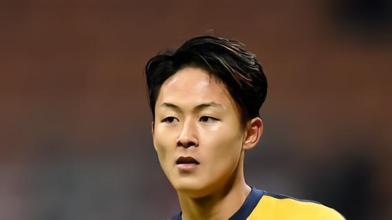 意媒：意甲升班马弗罗西诺内有意韩国前巴萨青训球员李昇祐