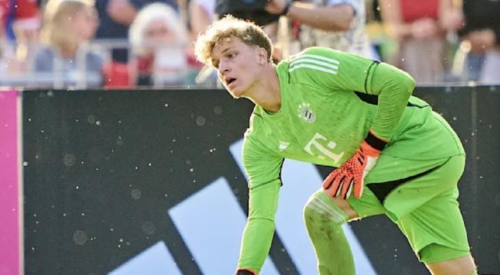 图片报：寻求锻炼机会，拜仁三门申克将租借加盟明斯特普鲁士