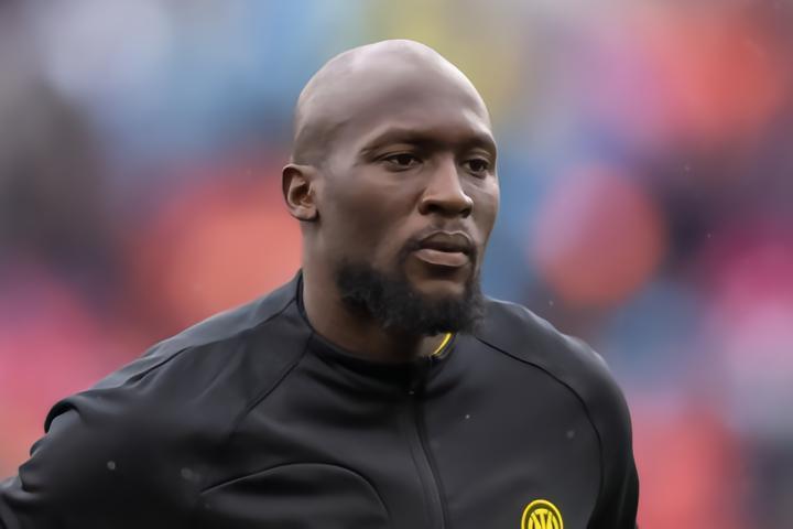 共和报：阿莱格里仍要求尤文引进卢卡库，并且点名想要凯西