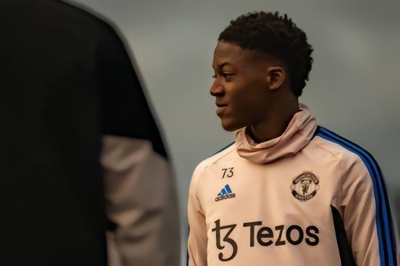 ESPN：小齐达内&小萨维奇离队，部分原因是科比-梅努成长太快