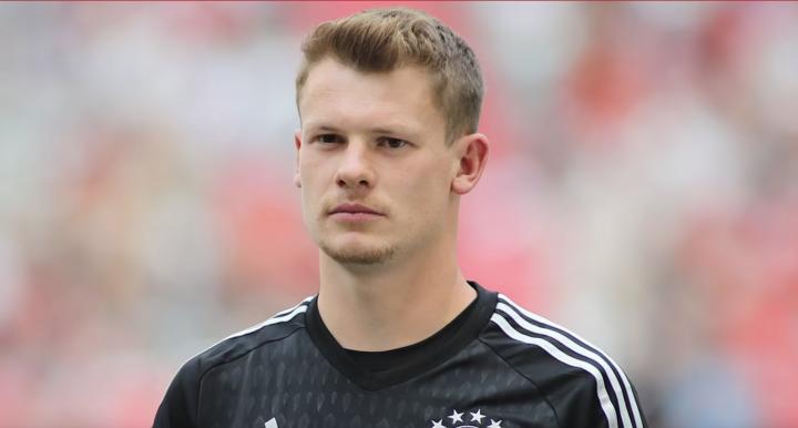 拜仁官方：门将努贝尔租借转会至斯图加特，租期1年