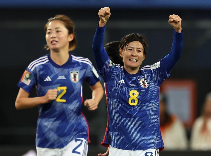 半场：日本女足2-0哥斯达黎加女足，犹本光、藤野青叶破门