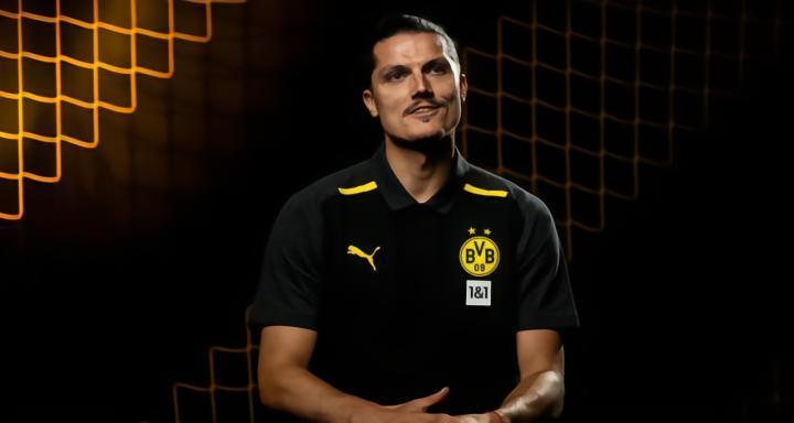 萨比策：作为多特的球员就必须以冠军为追求目标