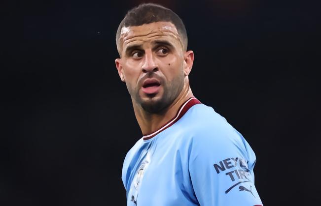 拜仁主席海纳：我们对沃克有意，转会窗口还有时间