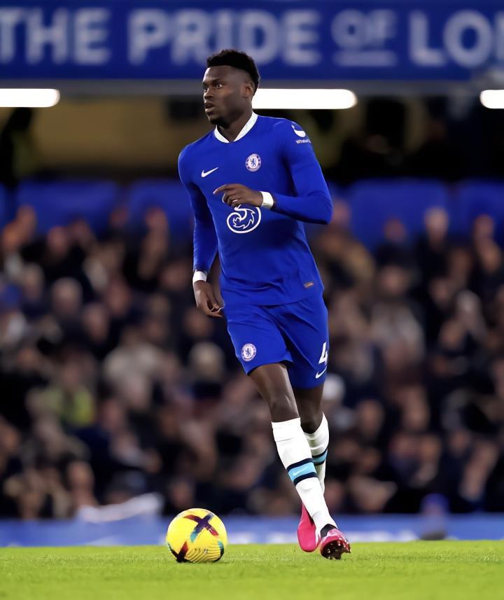 记者：巴迪亚西勒的恢复速度比预想中快