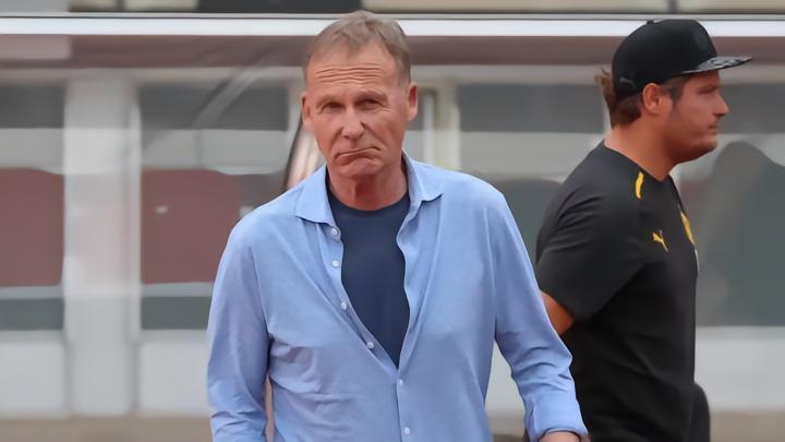 瓦茨克：新赛季多特要改进防守、提高抗压能力